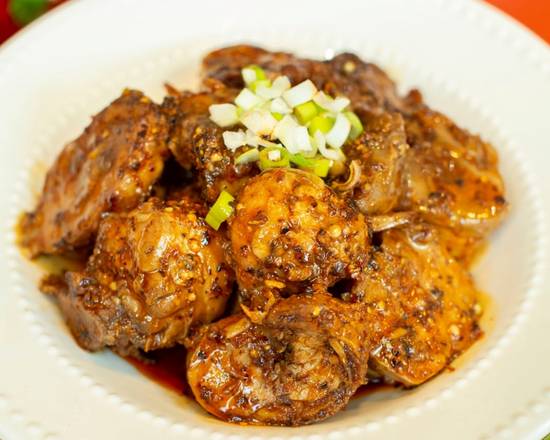 4. 口水鸡 Steamed Chicken with Secret Chili Sauce